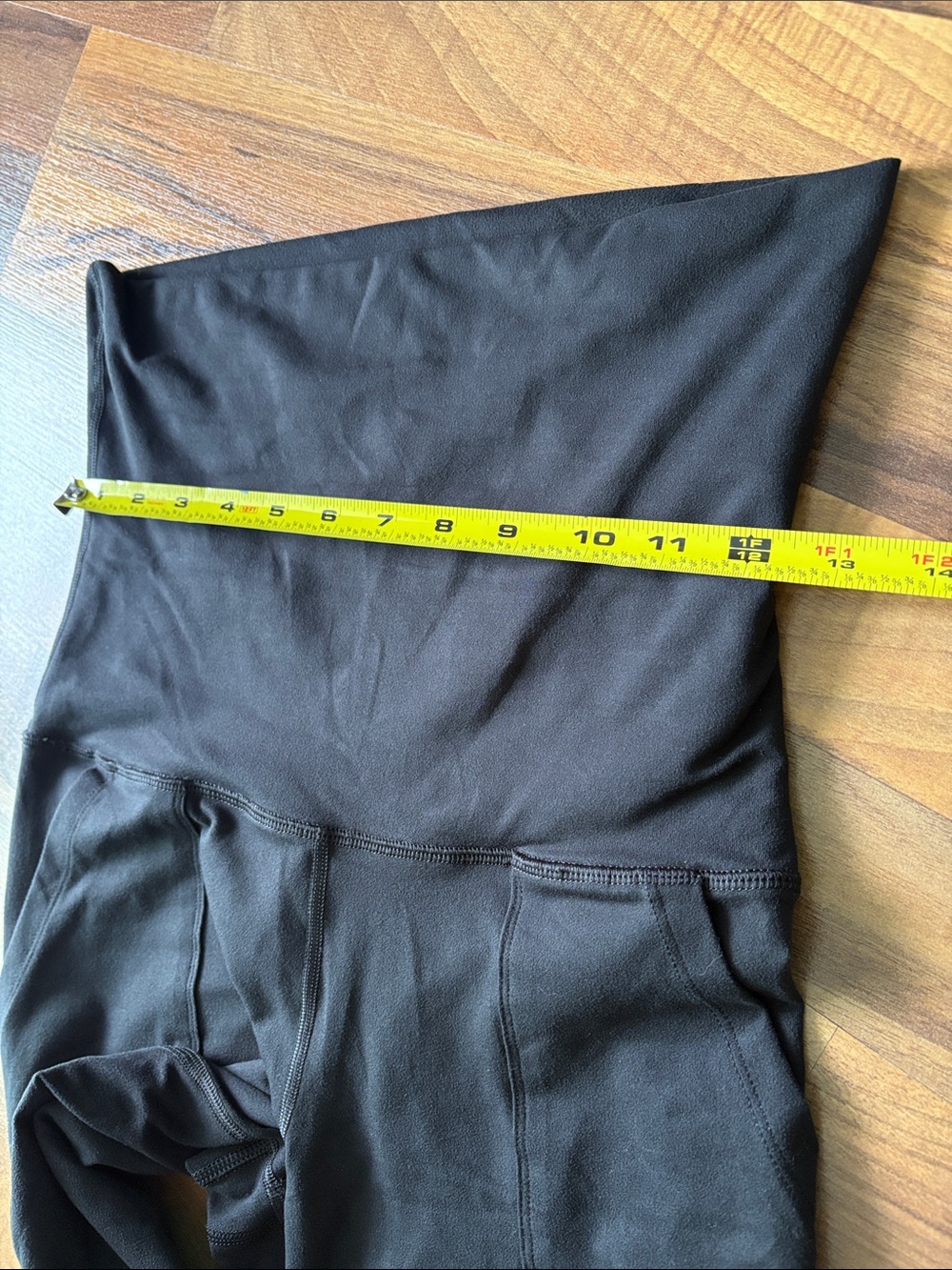 aerie Woman’s Black High-Rise Flare Yoga Pants Size S - Picture 14 of 15